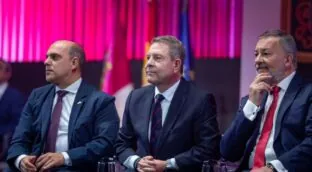 Page reivindica a jueces, fiscales y policías: «Gracias por hacer vuestro trabajo»