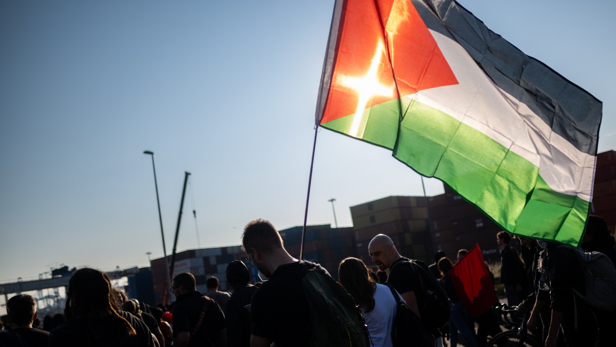 La Audiencia ordena investigar el uso de gas pimienta por los Mossos en una protesta por Palestina