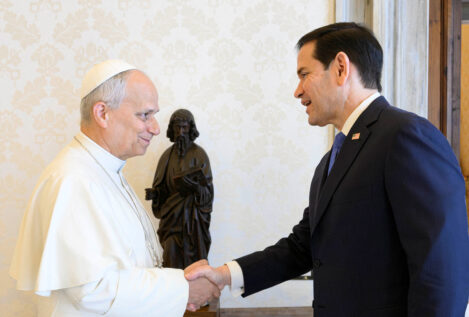 El Papa se reúne con Marco Rubio en plena tensión por las críticas de Donald Trump