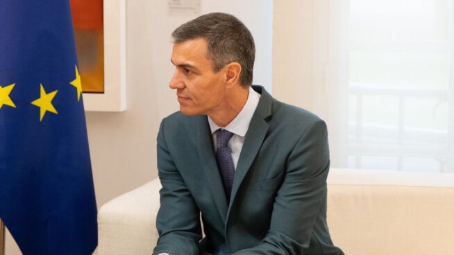 Pedro Sánchez, «consternado» por la muerte de dos guardias civiles en Huelva