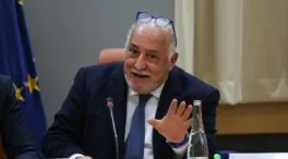 Pere Navarro, sobre la baliza V-16: «Todos son ventajas, deberíamos estar orgullosos»
