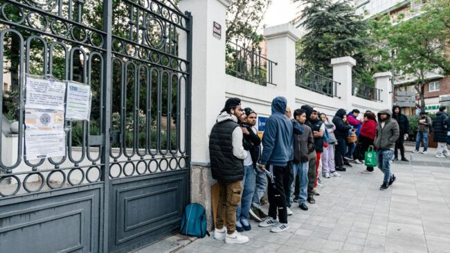 El Gobierno alerta de «bulos» en la regularización extraordinaria de inmigrantes