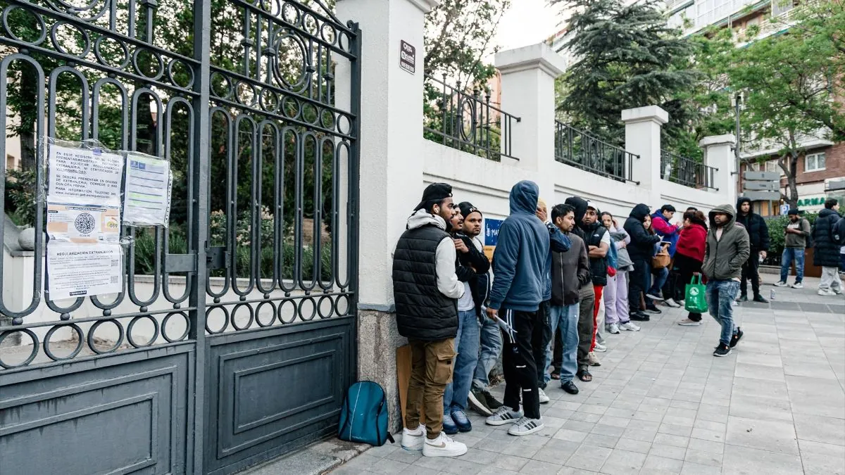 El Gobierno alerta de «bulos» en la regularización extraordinaria de inmigrantes