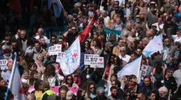 Miles de personas salen a la calle en Santiago de Compostela en defensa del gallego