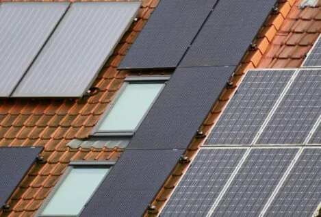 Barrios solares: ahorrar en la factura sin poner placas en casa