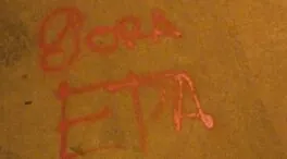 Albiol denuncia que las juventudes de ERC hacen pintadas a favor de ETA en Badalona
