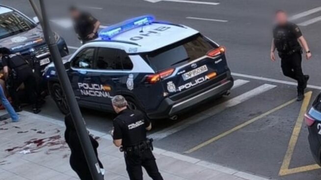 Detenida una mujer tras herir de gravedad a su pareja con un cuchillo de cocina en Almería