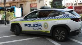 Muere un motorista tras chocar contra un camión de la basura en Jerez