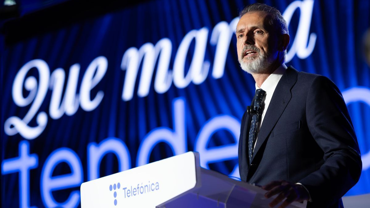 Telefónica encadena tres semanas al alza y ya sube un 16,5% en bolsa en 2026