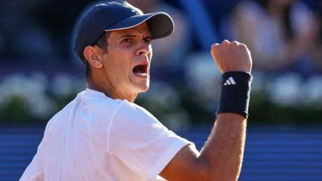 Jódar sigue soñando en París y alcanza la tercera ronda de Roland Garros