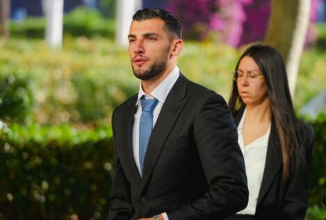 La víctima de Rafa Mir relata dos agresiones sexuales: «Me pongo a llorar, le digo que pare»