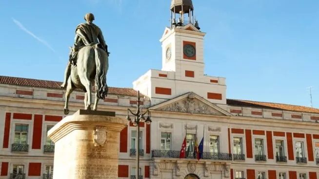 El Gobierno recurrirá la suspensión de la sede del Gobierno de Ayuso como lugar de memoria