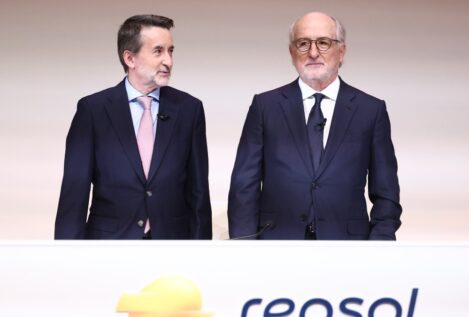 Repsol cree que «no es momento» de empezar a hablar o cobrar la deuda pasada de Venezuela