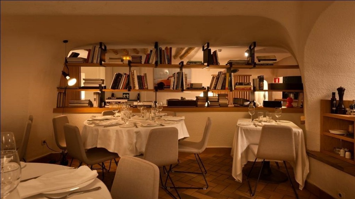 Los fetuccini Alfredo y el vino aguado: luces y sombras de un famoso italiano de Madrid