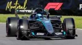 Russell resucita en Canadá: brotes verdes de Sainz y Alonso acaba contra el muro