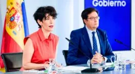 El Gobierno sigue confiando en la inocencia de Zapatero y defiende el rescate de Plus Ultra