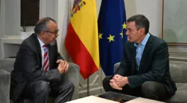 Sánchez se reúne de nuevo este martes con el director de la OMS para abordar el hantavirus
