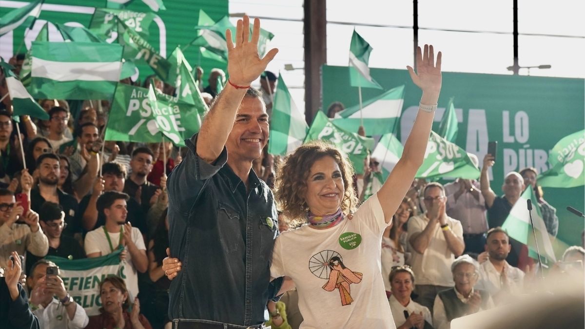 Sánchez regresará a la campaña andaluza el sábado en La Línea (Cádiz) con Montero