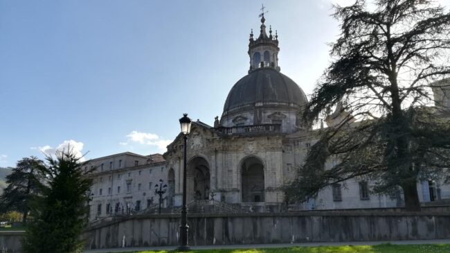 Investigan a un jesuita de Pamplona por presuntos abusos sexuales a un joven