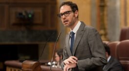 El PP pide elecciones desde la tribuna del Congreso tras la imputación de Zapatero