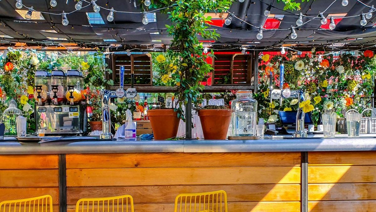 La primavera incentiva el turismo y el gasto e impulsa las escapadas urbanas