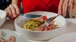 Marta León, nutricionista, sobre los sofocos en la menopausia: «No es solo hormonal; hay seis alimentos que amplifican los efectos»