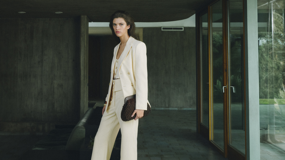 La guía definitiva para combinar vestidos de invitada (o novia) con accesorios de Zara y conseguir un look sofisticado y de moda