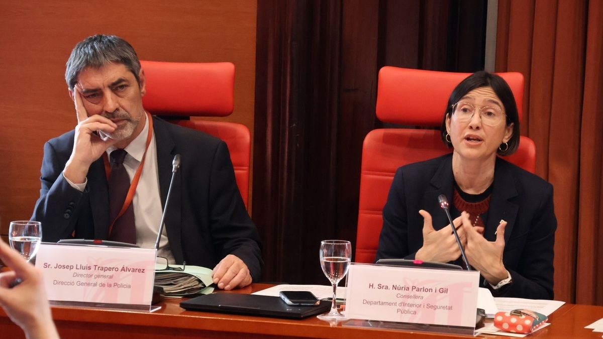 El Gobierno catalán pide disculpas por la infiltración de mossos en una asamblea docente