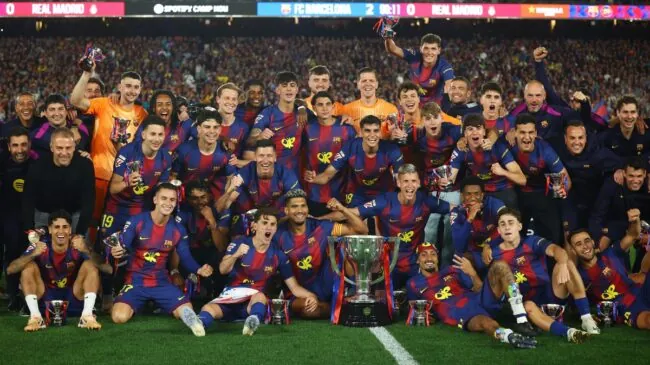 El Barça hunde más al Real Madrid tras proclamarse campeón de LaLiga en el Clásico