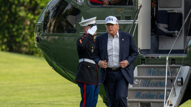 Trump planea construir un helipuerto en la Casa Blanca para evitar daños en los jardines