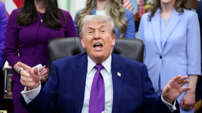 Trump celebra la salida de EEUU de la OMS en pleno brote de hantavirus: «Me alegro»