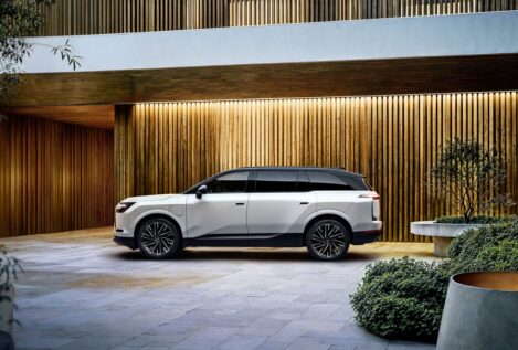 Lexus presenta el TZ, un exquisito SUV eléctrico con tres filas de asientos