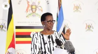 Uganda cierra su frontera con la República Democrática del Congo por el brote de ébola