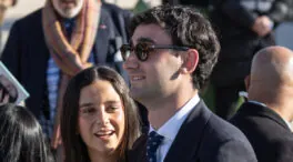 Jorge, el novio de Victoria Federica, ya conoce al rey Juan Carlos: así fue su jornada de alta mar en Sangenjo