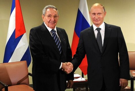 Rusia critica los intentos de EEUU de «fabricar acusaciones» contra Raúl Castro