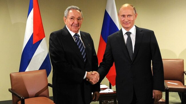 Rusia critica los intentos de EEUU de «fabricar acusaciones» contra Raúl Castro