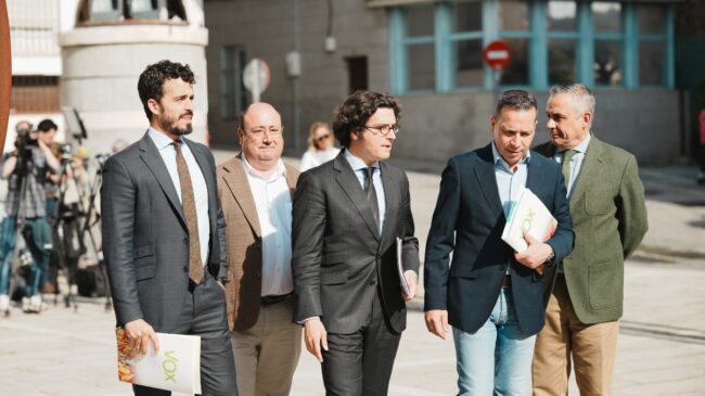 Vox insiste en que se suprimirán las clases de árabe en Extremadura como acordó con el PP