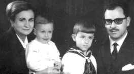 Dos mujeres y unas joyas bajo sospecha: todo sobre Purificación y Juana, la madre y la suegra de Zapatero