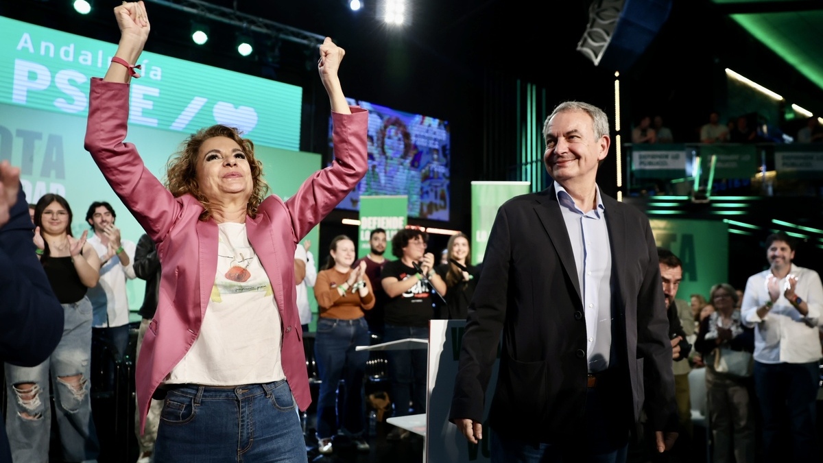 Zapatero reivindica los gobiernos de Chaves y Griñán para canalizar el voto «progresista»