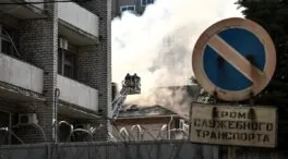 Al menos 12 muertos tras un ataque ruso contra una zona residencial en Zaporiyia (Ucrania)