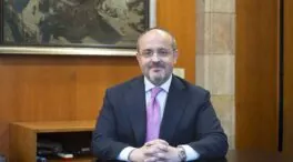 Alejandro Fernández (PP): «Sánchez solo puede sobrevivir retorciendo la democracia»
