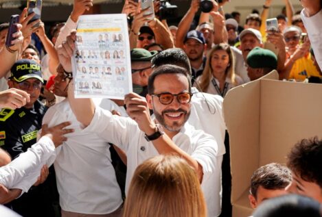 Milei, Kast y Noboa felicitan a De la Espriella por su victoria en las presidenciales de Colombia