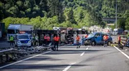 Mueren cinco policías forales de Navarra en un accidente de tráfico en Guipúzcoa