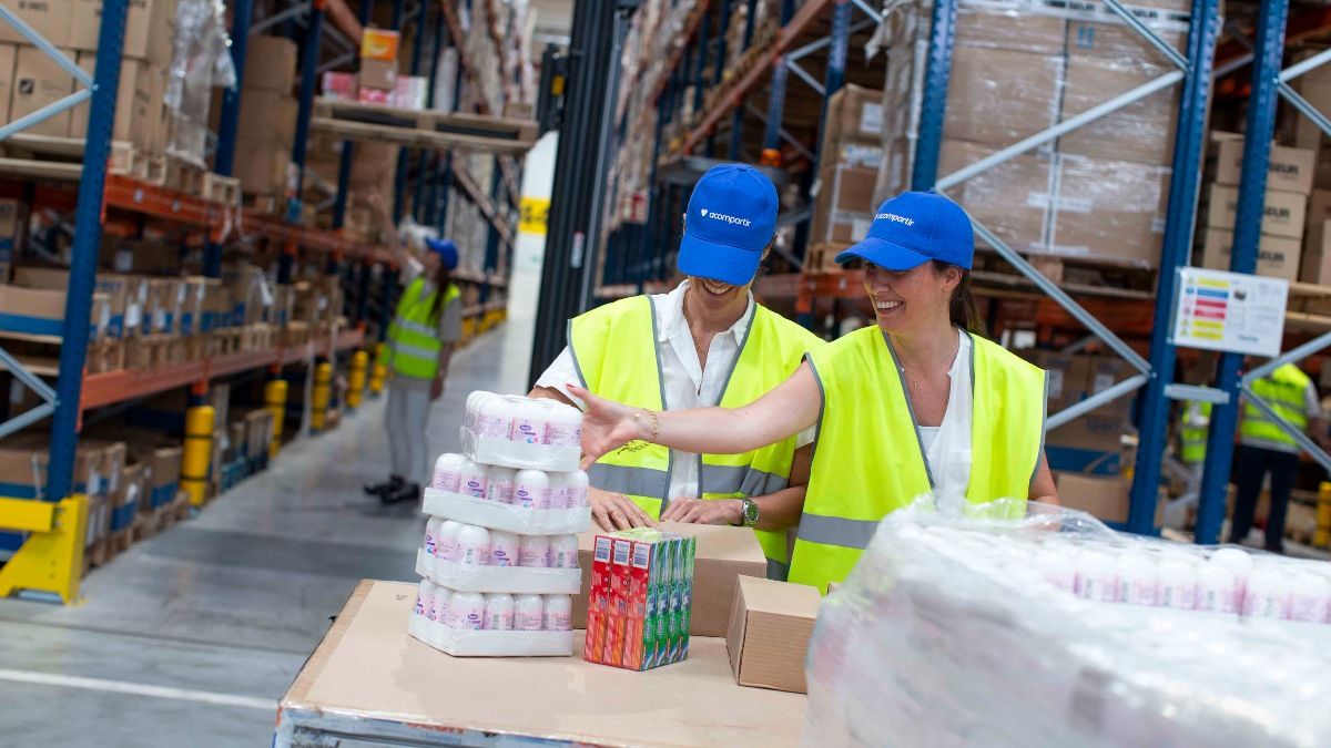 Acompartir: el único banco de productos no alimentarios de España