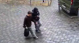 En la guerra ruso-ucraniana se está usando a un nuevo tipo de soldado sin saberlo: adolescentes