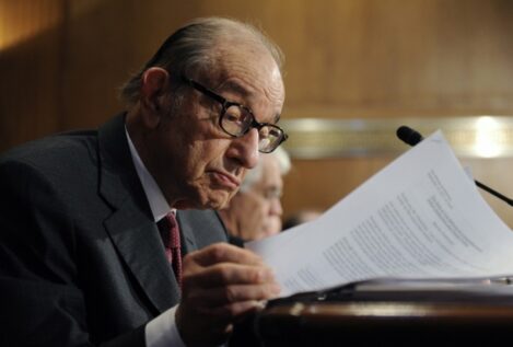Muere el expresidente de la Reserva Federal Alan Greenspan a los 100 años