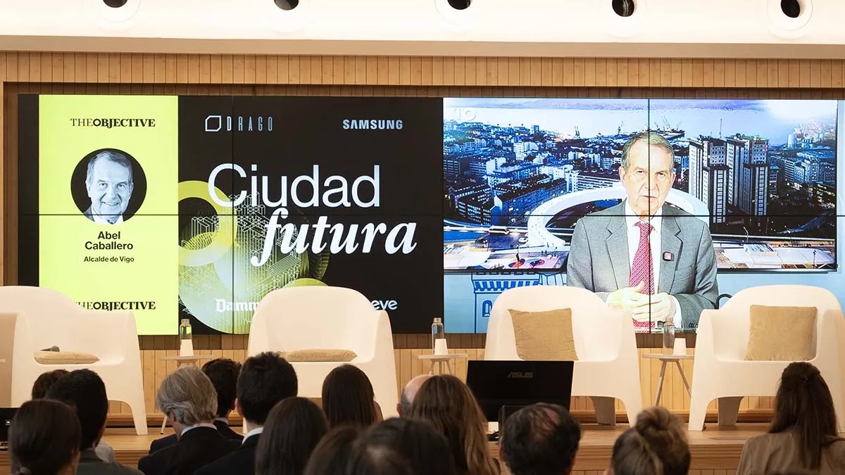 Abel Caballero critica la falta de vivienda asequible y reclama más poder municipal