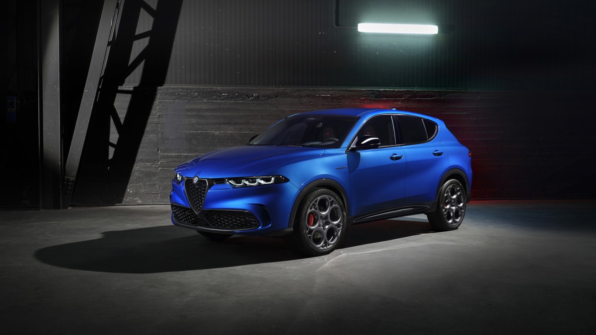 El Alfa Romeo Tonale Veloce deja de parecer un SUV cuando le aprietas el botón adecuado