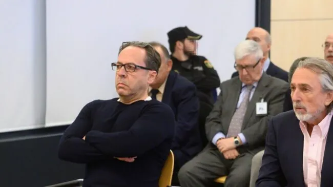 El 'Bigotes', condenado en la Gürtel, aconseja colaborar con la Justicia: «Fui un gilipollas»