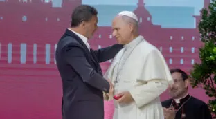 Antonio Banderas y su camino a la fe tras sufrir un infarto en 2017: «He sido víctima del hechizo de Dios»